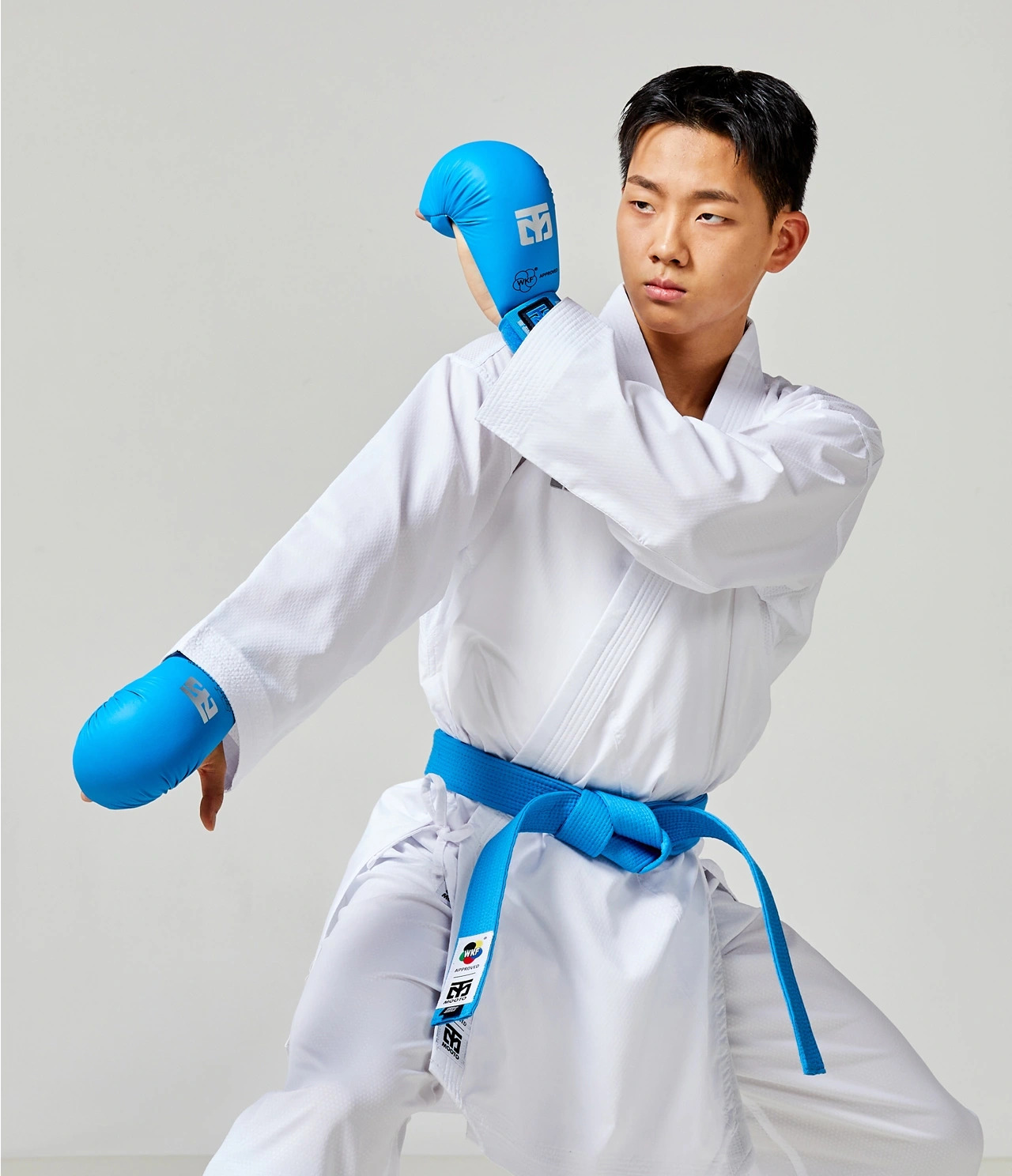 pol_pl_Rekawice-do-Karate-Mitts-2-BLUE-WKF-MOOTO-3863_11